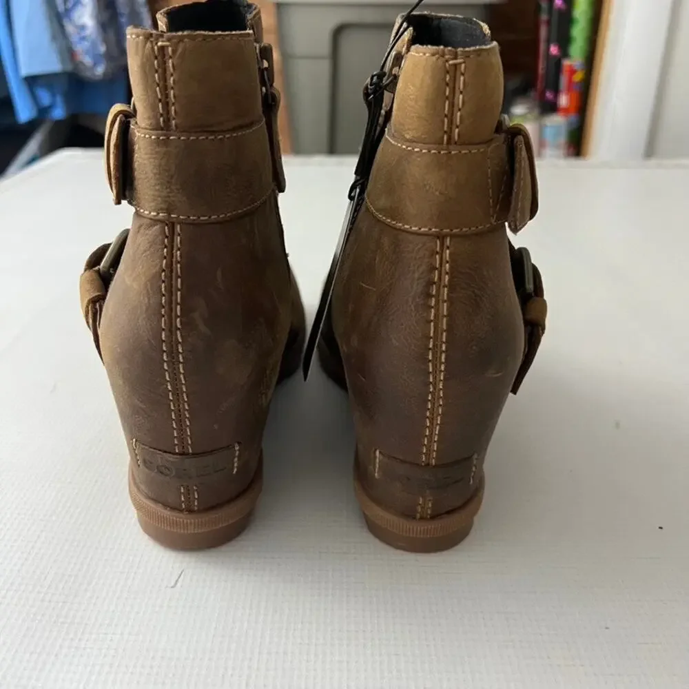 Sorel Women's Joan of‎ Arctic Wedge II Buckle Boots Women Size 11